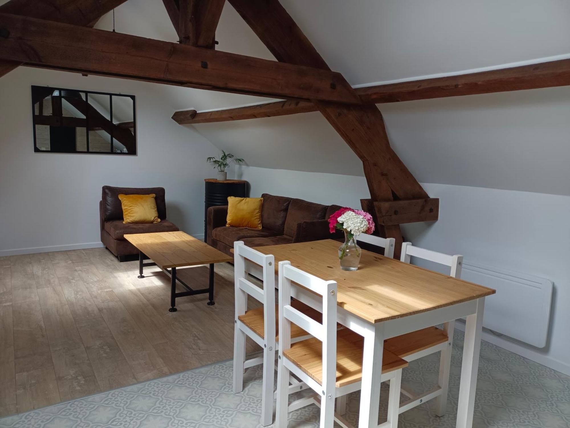 Au 112 Maison D'Hotes Estrees-Saint-Denis Екстериор снимка